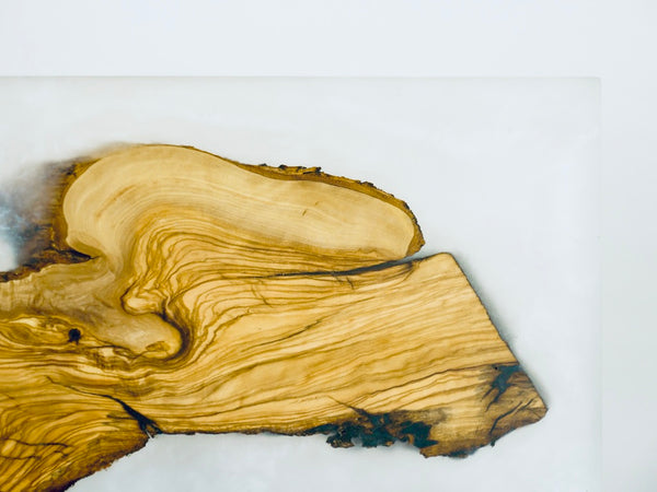 Charcuterie Board - Olive Wood & Epoxy 007